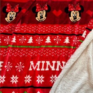 Disney Minnie Mouse fleece and Sherpa blanket